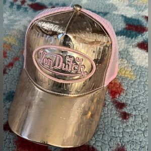 ✨ Limited Edition Pink & Rose Gold Von Dutch Trucker Hat ✨